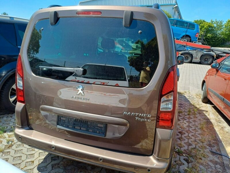 Peugeot Partner Peugeot Partner Tepee 100 Family Model 2013 II (2008-)