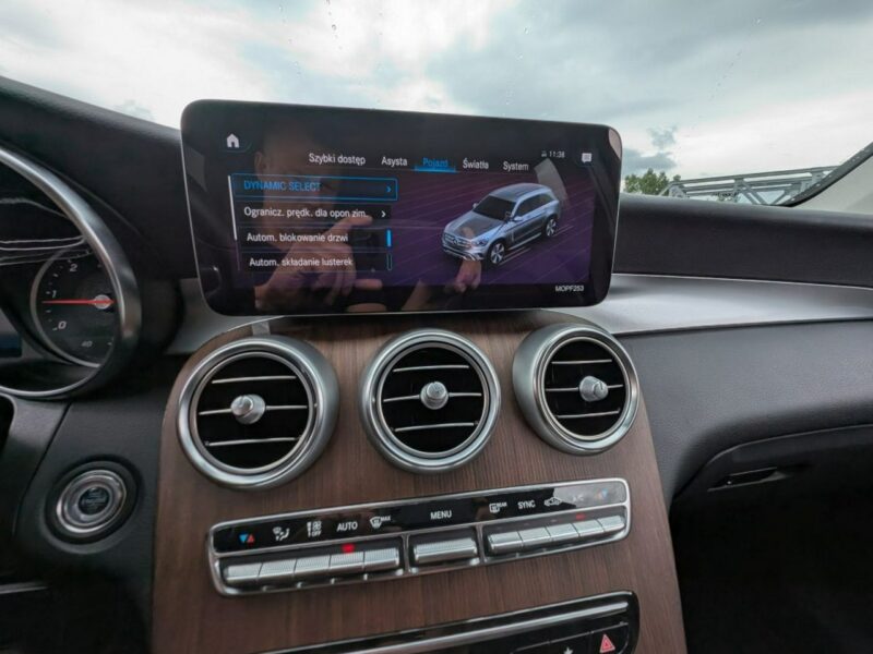 Mercedes GLC 200 Roczna Gwarancja. 4Matic, kamera cofania
