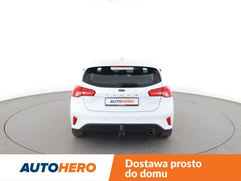 Ford Focus navi czujniki parkowania klima hak multifunkcja Mk4 (2018-)