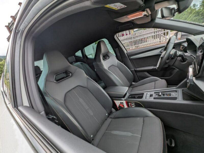 Cupra Formentor 310 KM, 4x4, ambiente