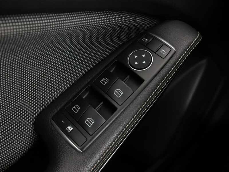 Mercedes A 180 GRATIS! Pakiet Serwisowy o wartości 600 zł! W176 (2012-)