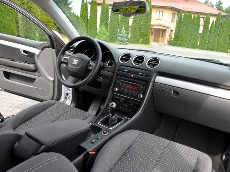 Seat Exeo 2.0TDI(143KM)*CR*Klimatronik*Reling*I Właściciel*Parktronik*Alu17"ASO I (2008-)