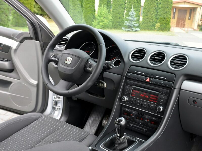 Seat Exeo 2.0TDI(143KM)*CR*Klimatronik*Reling*I Właściciel*Parktronik*Alu17"ASO I (2008-)