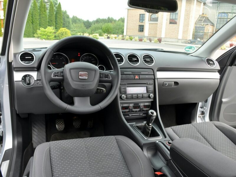 Seat Exeo 2.0TDI(143KM)*CR*Klimatronik*Reling*I Właściciel*Parktronik*Alu17"ASO I (2008-)