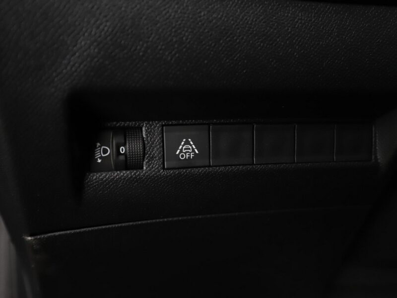 Peugeot 208 Allure automat navi PDC head-up klima-auto tempomat Bluetooth LED półs II (2019 -)