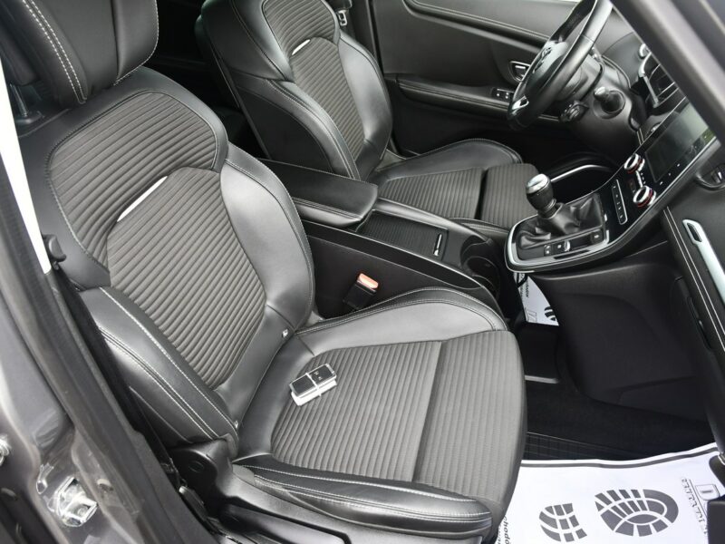 Renault Scenic 1,2Turbo Ledy.Navi.Hak.Kam.Cof.Tempomat.BOSE>Serwis.OKAZJA IV (2016-)
