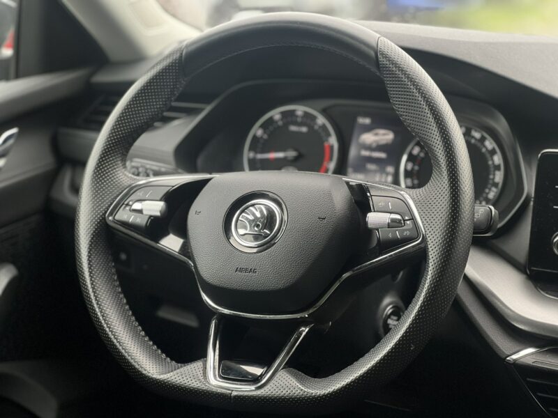 Škoda Octavia Salon Polska Poleasingowy I właściciel Serwis ASO VAT 23% Bezwypadkowy IV (2020-)