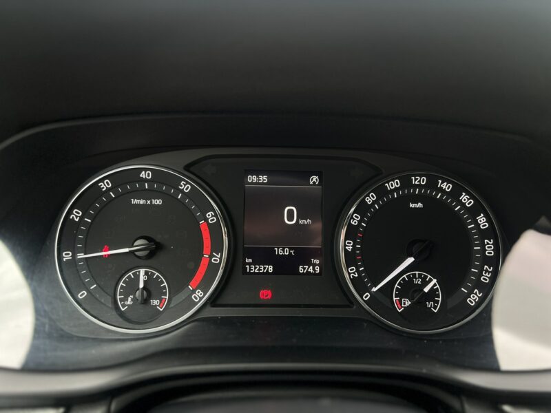 Škoda Octavia Salon Polska Poleasingowy I właściciel Serwis ASO VAT 23% Bezwypadkowy IV (2020-)