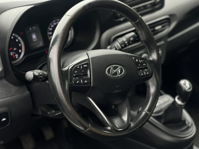 Hyundai i10 Salon Polska Poleasingowy I właściciel Serwis ASO VAT 23% Bezwypadkowy III (2020-)