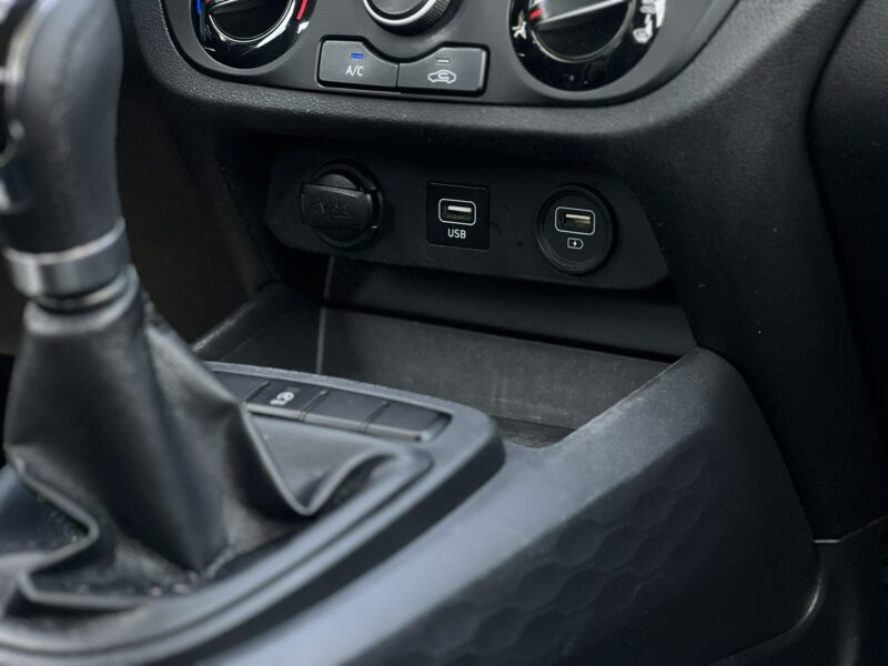 Hyundai i10 Salon Polska Poleasingowy I właściciel Serwis ASO VAT 23% Bezwypadkowy III (2020-)