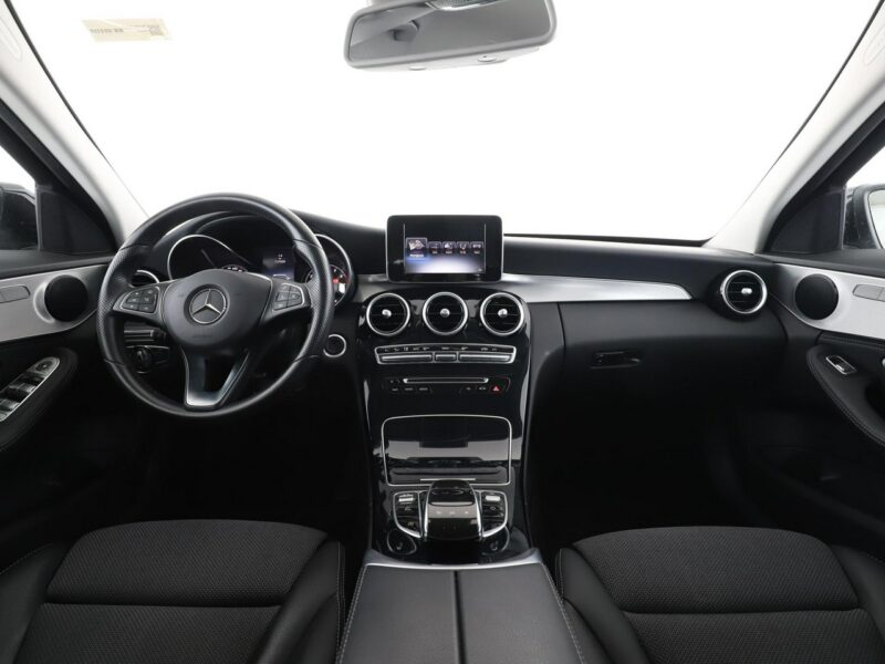 Mercedes C 180 automat full LED navi el. sterowane i grzane fotele klima auto W205 (2014-2021)