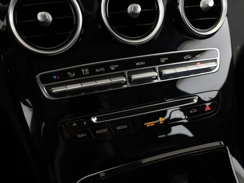 Mercedes C 180 automat full LED navi el. sterowane i grzane fotele klima auto W205 (2014-2021)