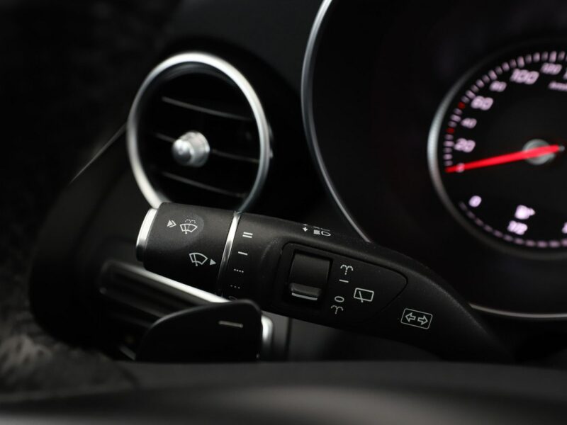Mercedes C 180 automat full LED navi el. sterowane i grzane fotele klima auto W205 (2014-2021)