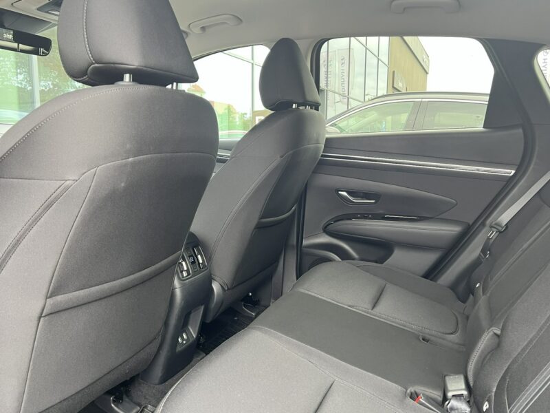 Hyundai Tucson 1.6T-GDI HEV EXECUTIVE + el. klapa 2WD 230KM AT Gwar. 2027 od Dealera IV (2020-)