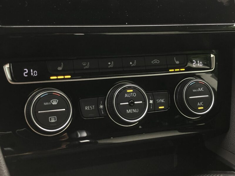 Volkswagen Arteon Elegance 2019r 2.0 TDI 190KM Automat Matrix Led Navi Kamera ACC DSG