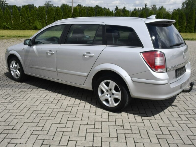 Opel Astra 1,6Benz Klimatronic-Sprawny.Tempomat.EL.szyby.Centralka,Hak.OKAZJA H (2004-2014)