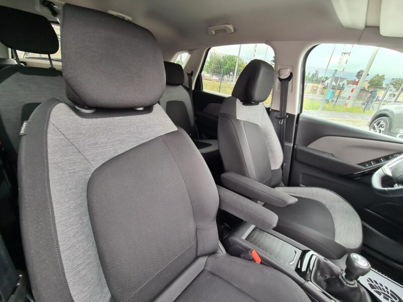 Citroen C4 SpaceTourer Navi Kamera 2xPDC Klimatronik Radar Asystent Pasa Sensory Tempomat Alu