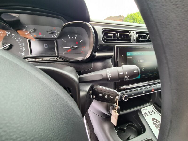 Citroen C3 Navi PDC Klimatronik Led Grzane Fotele Asystent Pasa Tempomat Alu III (2016-)
