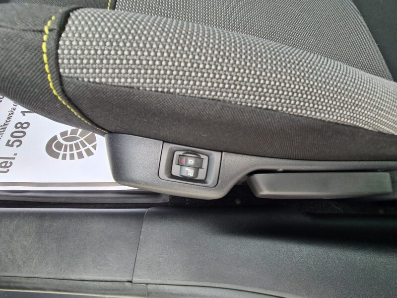 Citroen C3 Navi PDC Klimatronik Led Grzane Fotele Asystent Pasa Tempomat Alu III (2016-)