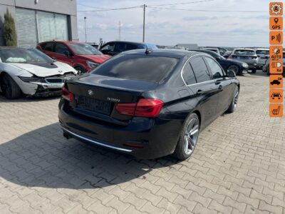 BMW 330 Sport Automat Skóra Podgrzewanie Pamieć ustaw. 245KM F30 (2012-)