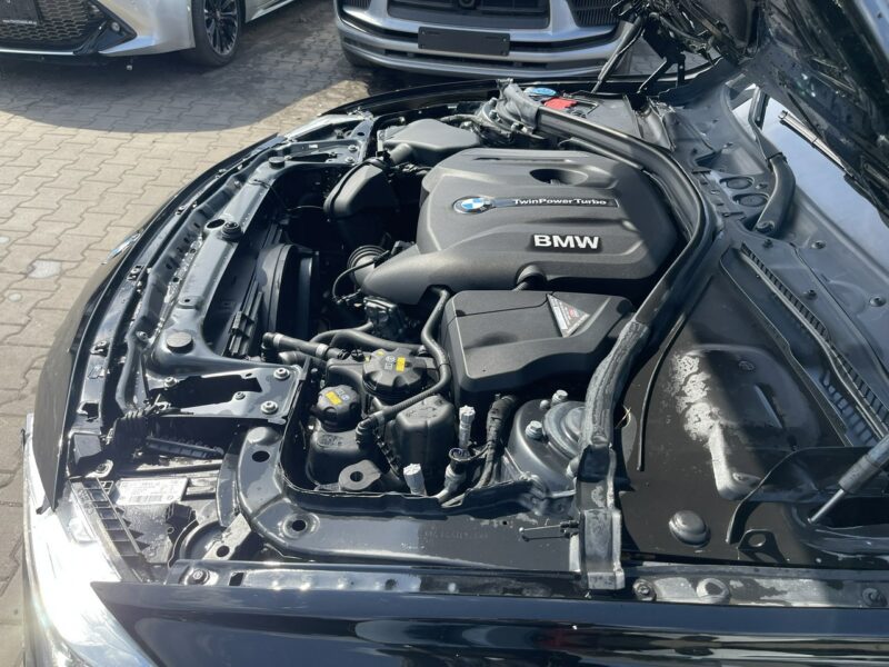 BMW 330 Sport Automat Skóra Podgrzewanie Pamieć ustaw. 245KM F30 (2012-)