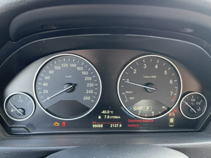 BMW 330 Sport Automat Skóra Podgrzewanie Pamieć ustaw. 245KM F30 (2012-)