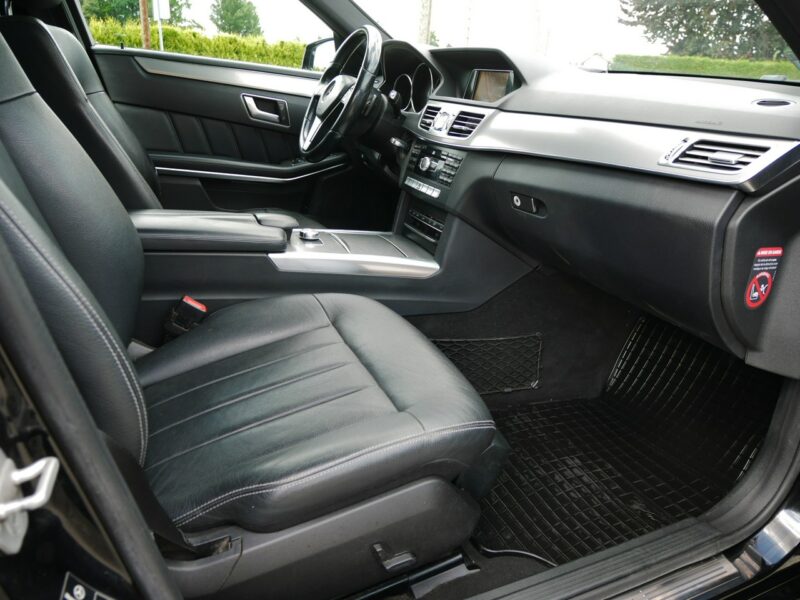 Mercedes E 300 2.15D BTec Hybrid 231KM [Eu5] Sedan -Automat -Skóra -Navi -Full LED W212 (2009-)