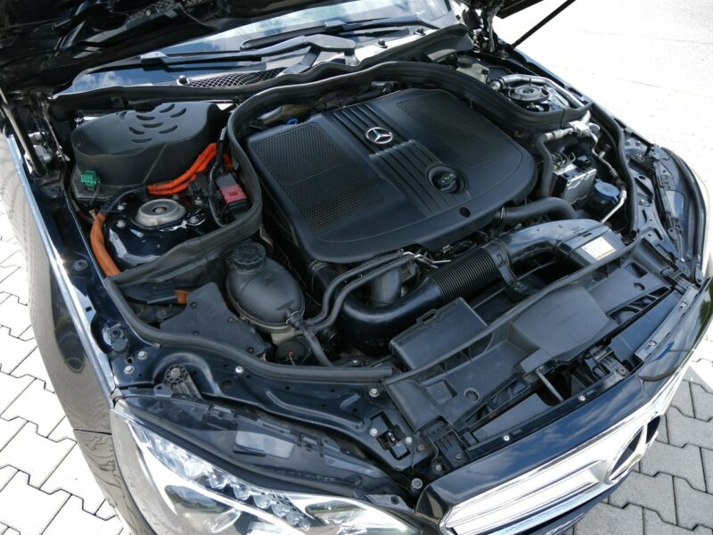 Mercedes E 300 2.15D BTec Hybrid 231KM [Eu5] Sedan -Automat -Skóra -Navi -Full LED W212 (2009-)