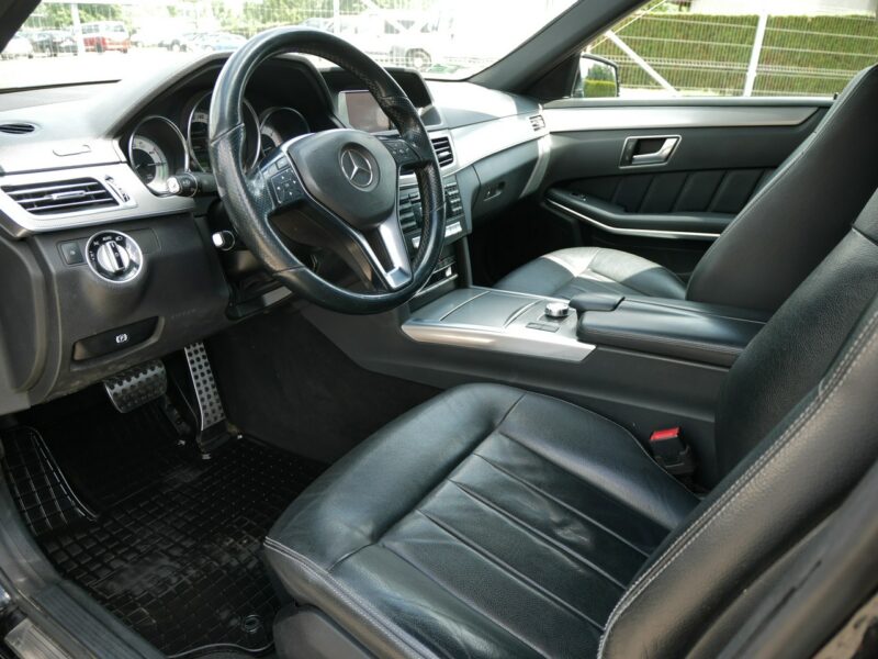 Mercedes E 300 2.15D BTec Hybrid 231KM [Eu5] Sedan -Automat -Skóra -Navi -Full LED W212 (2009-)