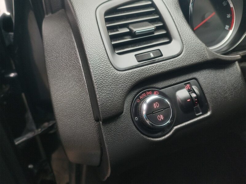 Opel Insignia serwis bogata opcja zadbana Gwarancja A (2008-2017)