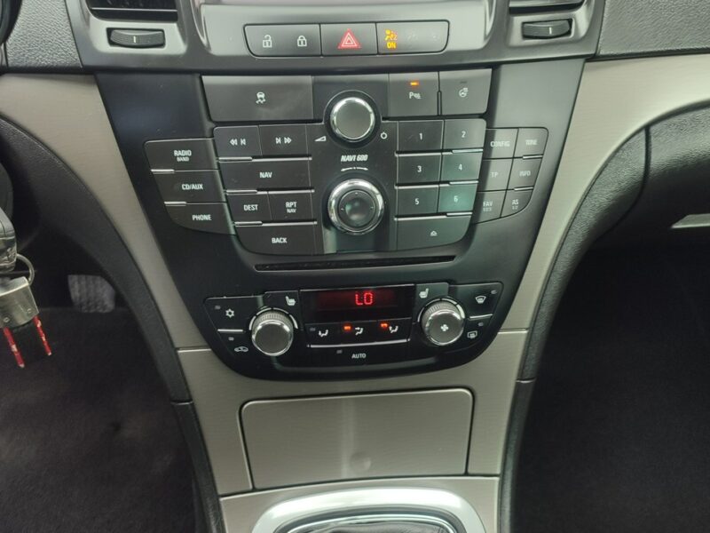 Opel Insignia serwis bogata opcja zadbana Gwarancja A (2008-2017)