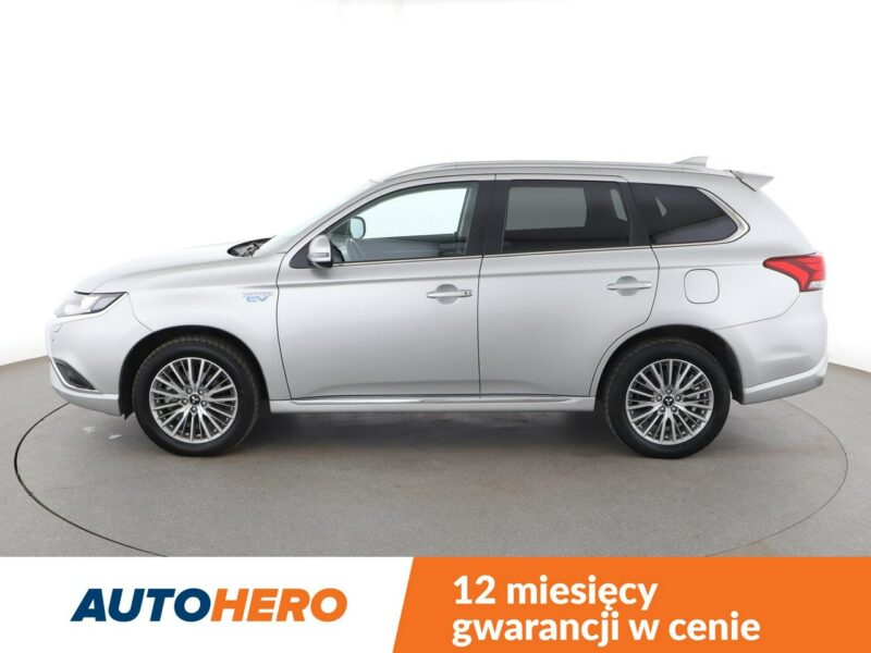 Mitsubishi Outlander PHEV Automat Klimatyzacja Podgrzewane fotele Kamera cofania Bluetooth III (2012-)