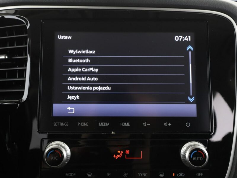 Mitsubishi Outlander PHEV Automat Klimatyzacja Podgrzewane fotele Kamera cofania Bluetooth III (2012-)