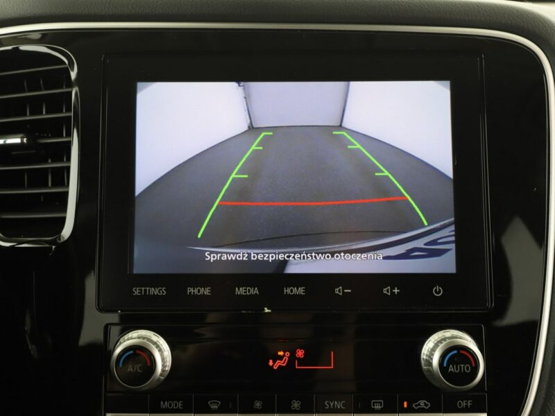 Mitsubishi Outlander PHEV Automat Klimatyzacja Podgrzewane fotele Kamera cofania Bluetooth III (2012-)