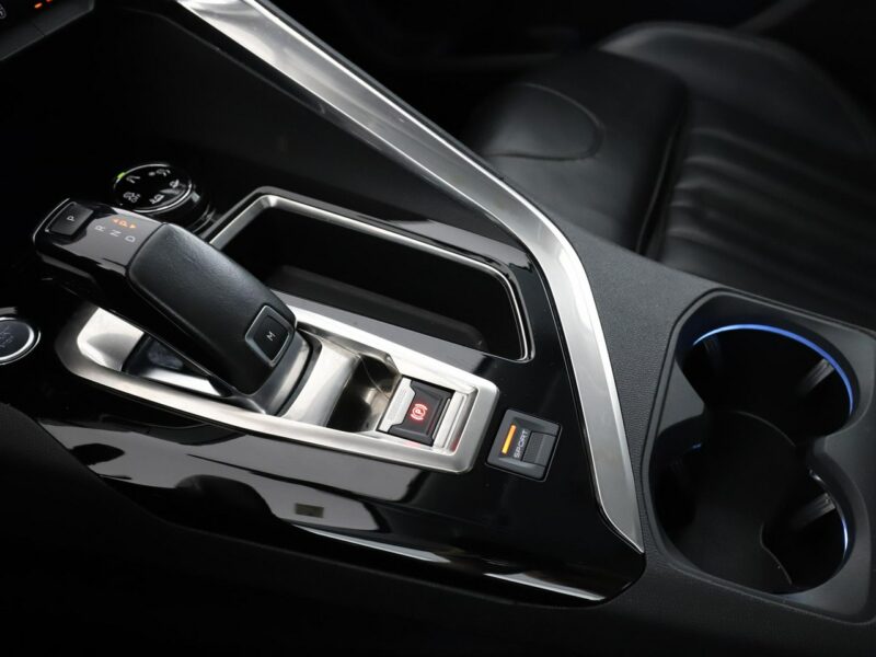 Peugeot 3008 180KM Automat Panorama Navi Klimatyzacja Bluetooth II (2016-)