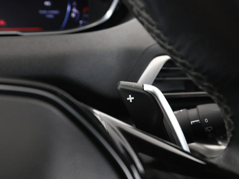 Peugeot 3008 180KM Automat Panorama Navi Klimatyzacja Bluetooth II (2016-)