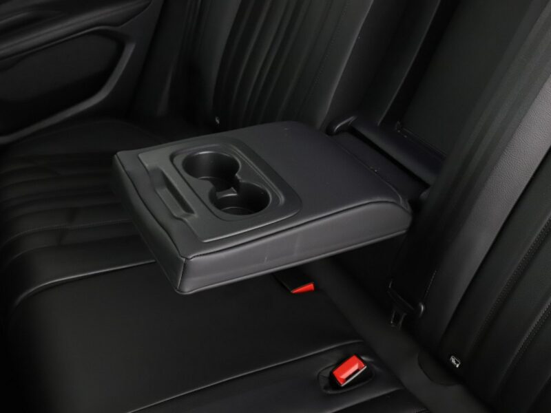 Peugeot 3008 180KM Automat Panorama Navi Klimatyzacja Bluetooth II (2016-)