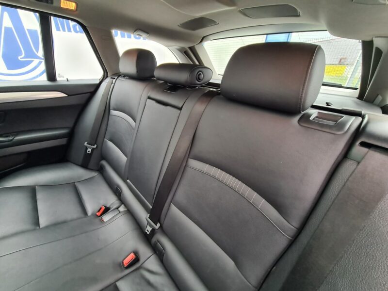 BMW 518 Szyberdach Navi El+Pamięć Fotele Skóra 2xPDC El.Klapa Xenon Wolne Ręce F10 (2009-2017)