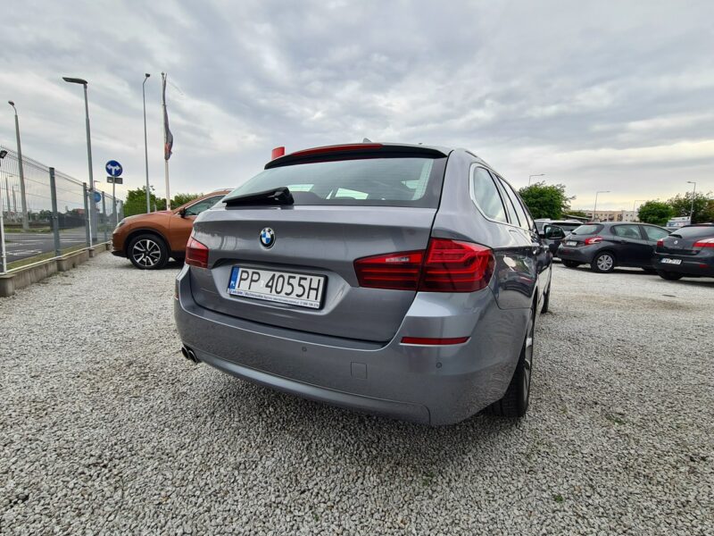 BMW 518 Szyberdach Navi El+Pamięć Fotele Skóra 2xPDC El.Klapa Xenon Wolne Ręce F10 (2009-2017)