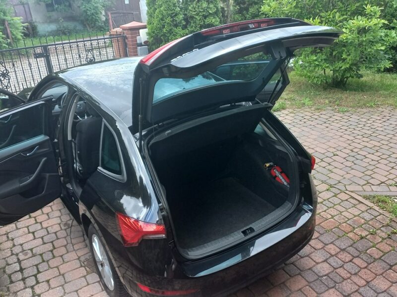 Škoda Scala DSG Salon PL 53.5 Export FV23% SmartLink+ Climatronic Kamera Grzane.f