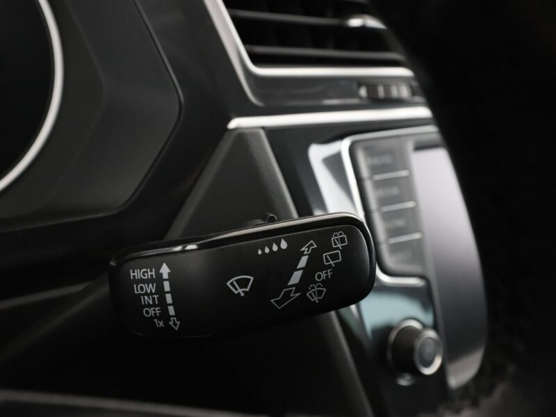Volkswagen Tiguan GRATIS! Pakiet Serwisowy o wartości 700 zł! II (2016-2024)