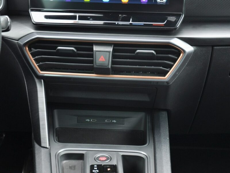 Cupra Leon Sportstourer 2.0 TDI 150KM DSG Polski Salon ASO Panorama Gwarancja 2029r. FV 23%