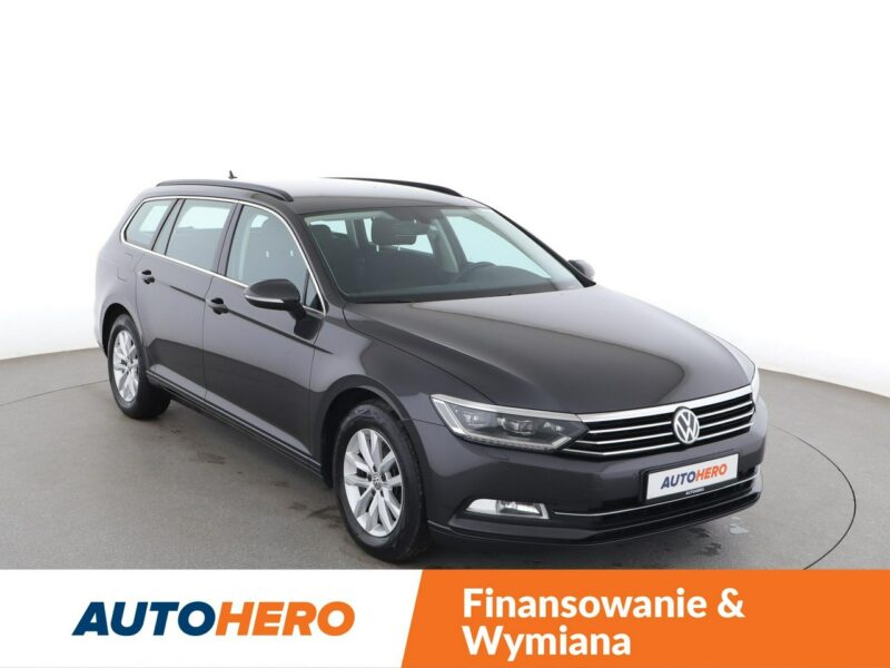 Volkswagen Passat FV23% matrix LED navi klima auto czujniki parkowania B8 (2014-2023)