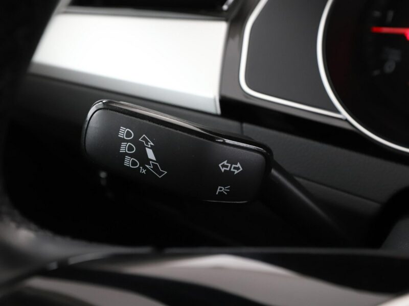Volkswagen Passat FV23% matrix LED navi klima auto czujniki parkowania B8 (2014-2023)