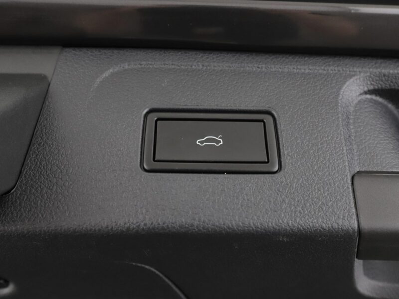 Volkswagen Passat FV23% matrix LED navi klima auto czujniki parkowania B8 (2014-2023)