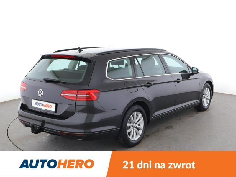 Volkswagen Passat FV23% matrix LED navi klima auto czujniki parkowania B8 (2014-2023)