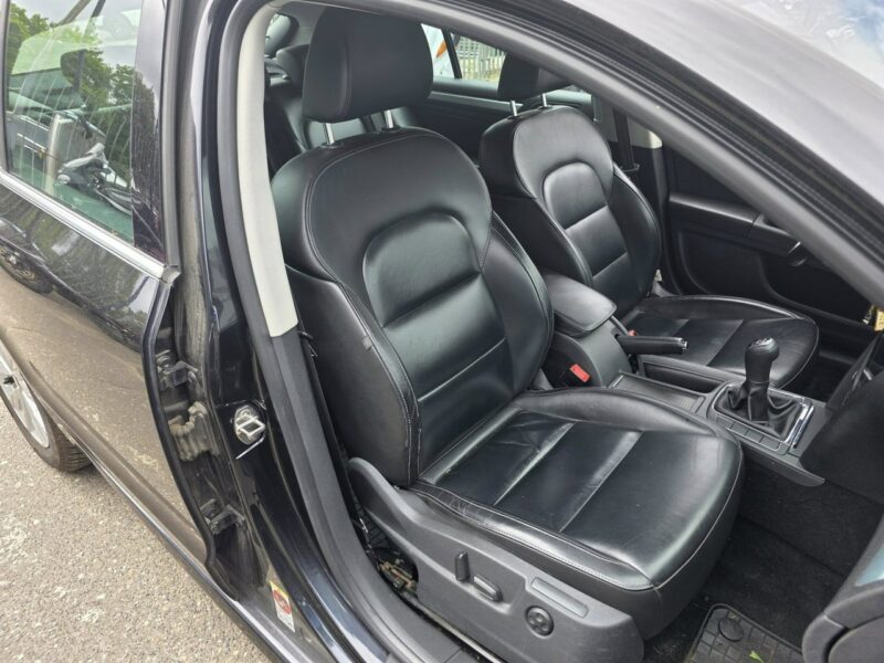 Škoda Superb 1.8 TSI 160 KM, Skóra, Kamera, Bluetooth, Navi, Android-Auto, Klima II (2008-2015)