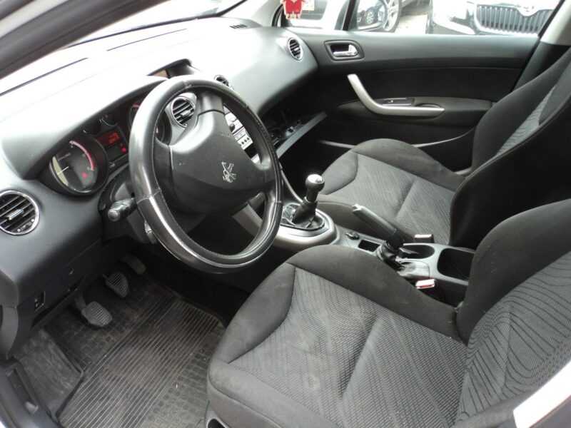 Peugeot 308 sprzedam Peugeota z 2012r T7 (2008-2013)
