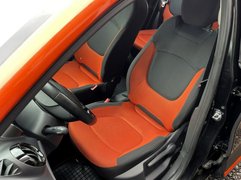 Renault Captur Klimatyzacja, Tempomat,El. Szyby,El. Lusterka,Kamera Cofania,Bluetooth I (2013-2019)