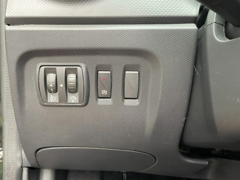 Renault Captur Klimatyzacja, Tempomat,El. Szyby,El. Lusterka,Kamera Cofania,Bluetooth I (2013-2019)
